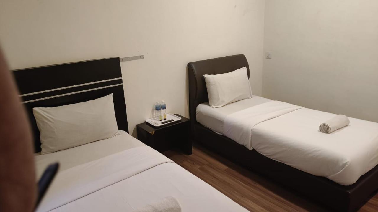 Bluebell Hotel Skudai Ngoại thất bức ảnh