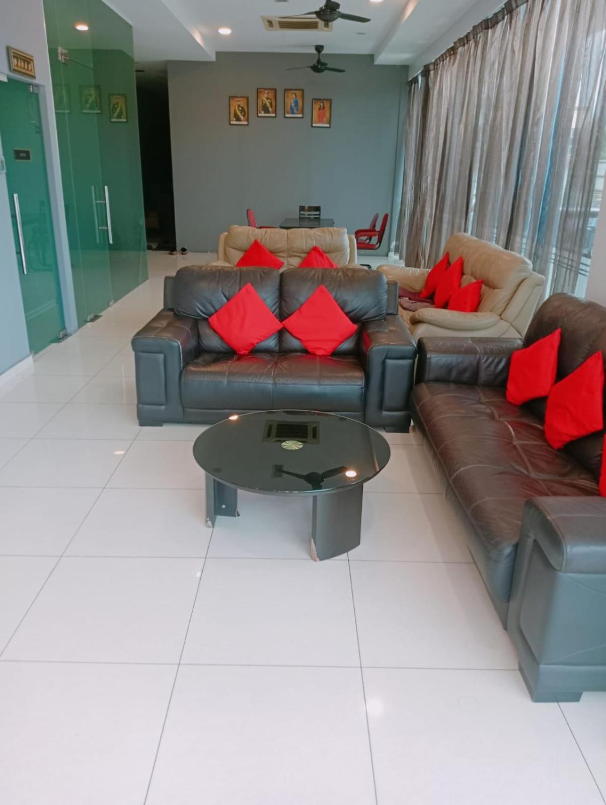Bluebell Hotel Skudai Ngoại thất bức ảnh