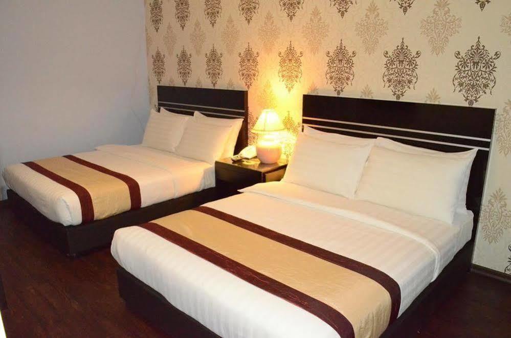 Bluebell Hotel Skudai Ngoại thất bức ảnh